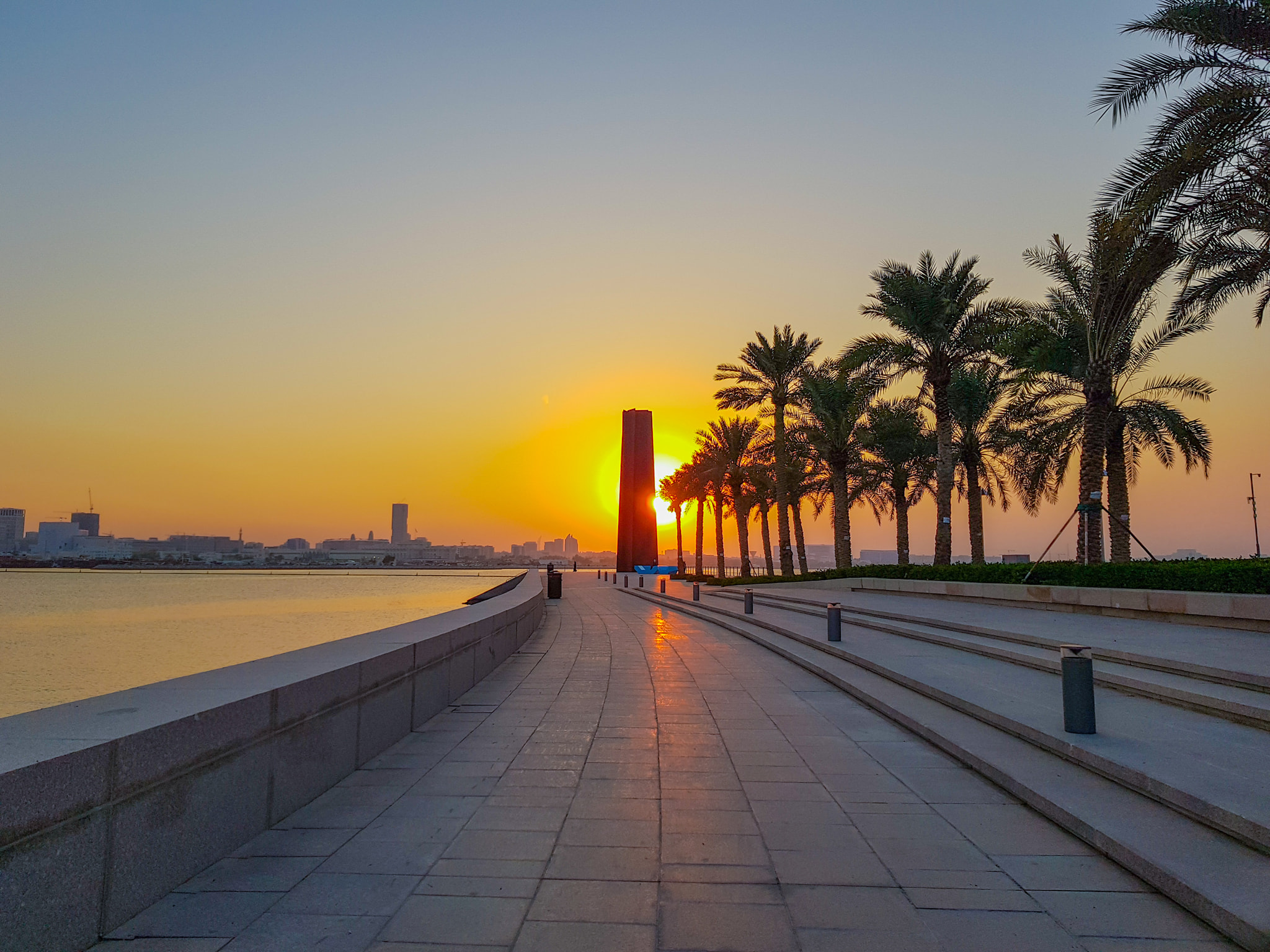Read more about the article Relaxation at Doha’s Corniche Beach